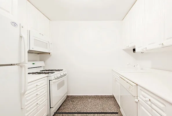 Rented by EXP Realty NYC | media 17