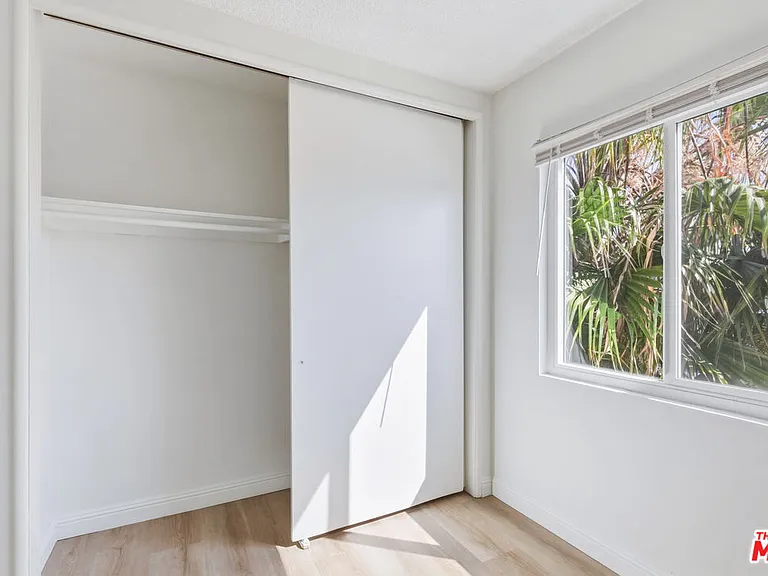 5117 Crenshaw Blvd #7 — Photo 19