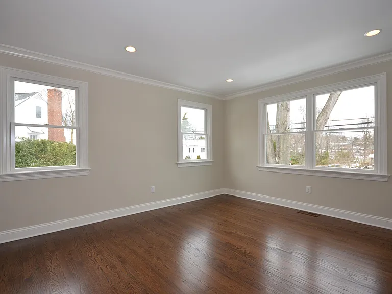 91 Maple St — Photo 15