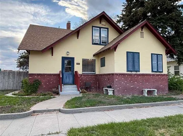 403 1st Ave, Bayard, NE 69334