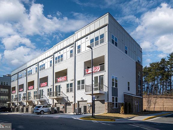 7th image of this home