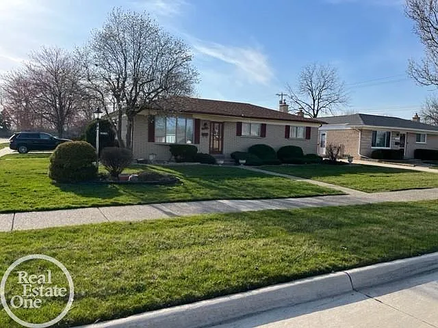 33733 Stonewood Dr photo 1