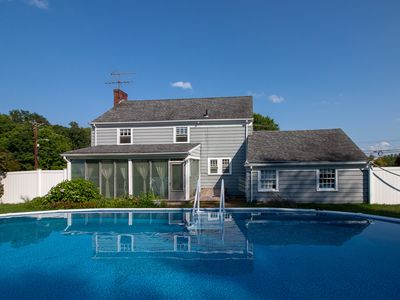 374 Kenoza Ave, Haverhill, MA, 01830