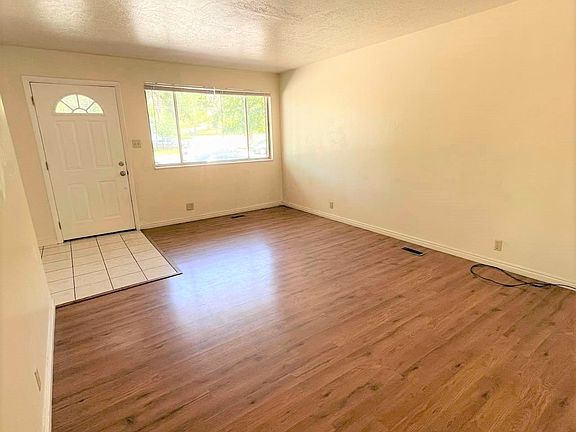 5th image of 778 N 300 W APT 7