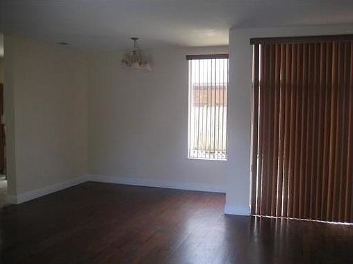 3rd image of 3740 Amalfi Dr