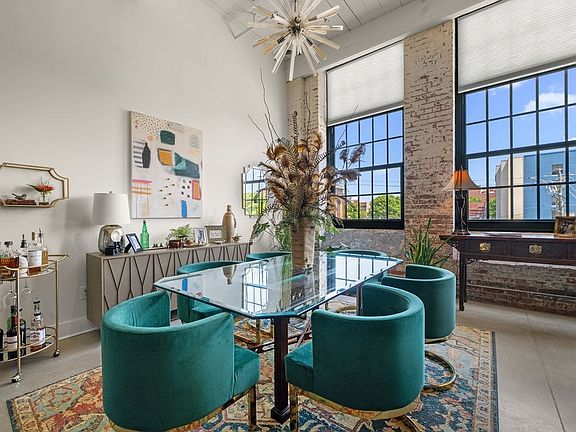 4th image of 1201 Front Ave Unit 322
