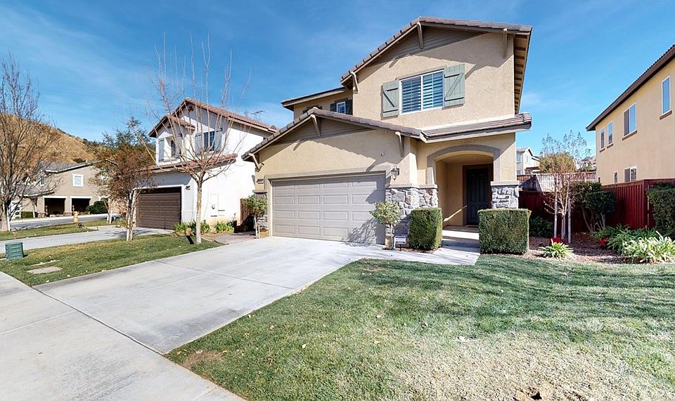 2nd image of 34286 Devlin Dr