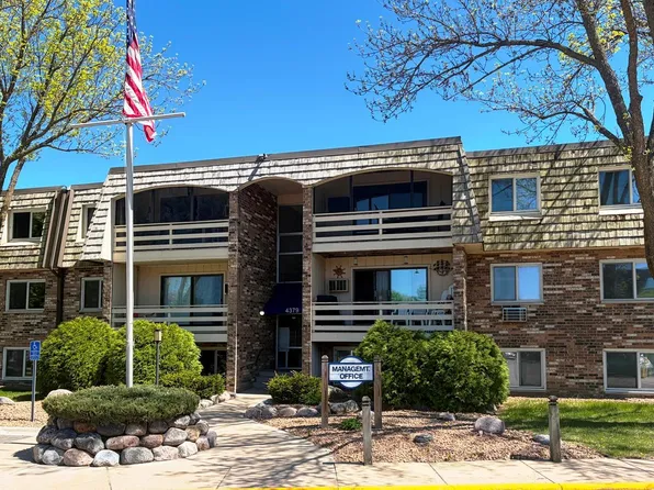 4379 Wilshire Blvd #208, Mound, MN 55364