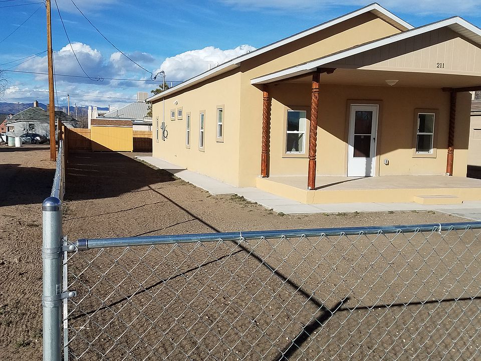 1st image of 211 E Front St