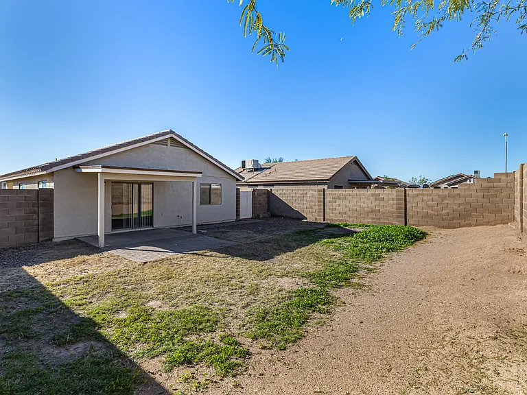 878 E Graham Ln — Photo 25