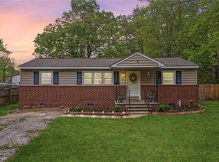 203 Old Seaford Rd, Seaford, VA 23696