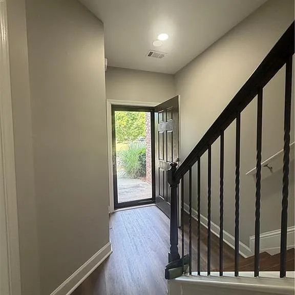 6035 Bayrose Cir — Photo 3
