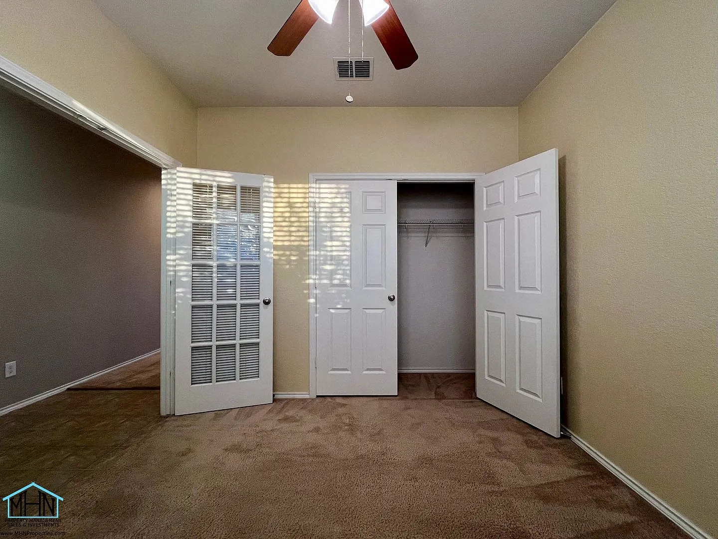 Beautiful 4-Bedroom 2-Bath Home in Bulverde Village, conveniently located just off TPC Parkway an... — Photo 3