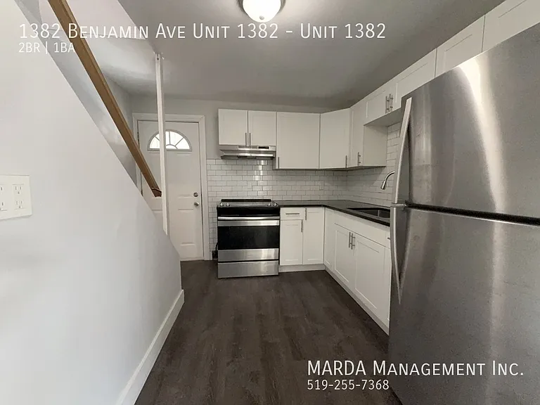1382 Benjamin Ave #1382 — Photo 8