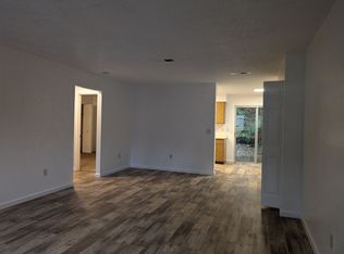 1887 Conifer Way APT 1, Redding, CA 96002
