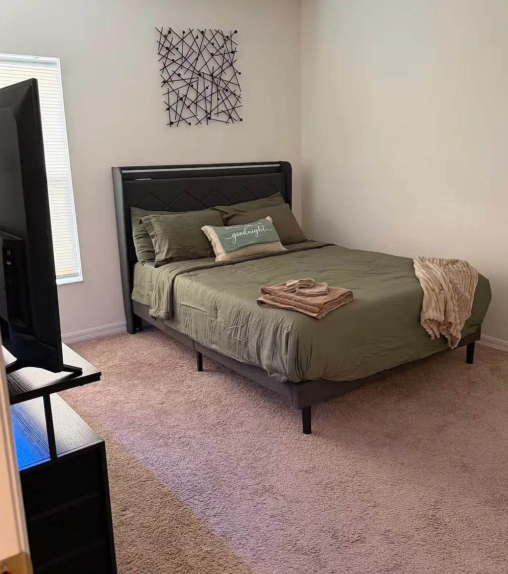 1 bed, 1897 sqft, $850 — Photo 3