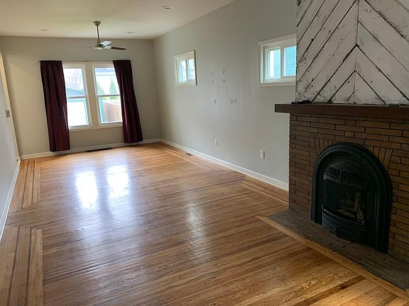 4th image of 35 Eaglewood Ave