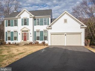 13200 Windy Leaf Ct, Woodbridge, VA 22192