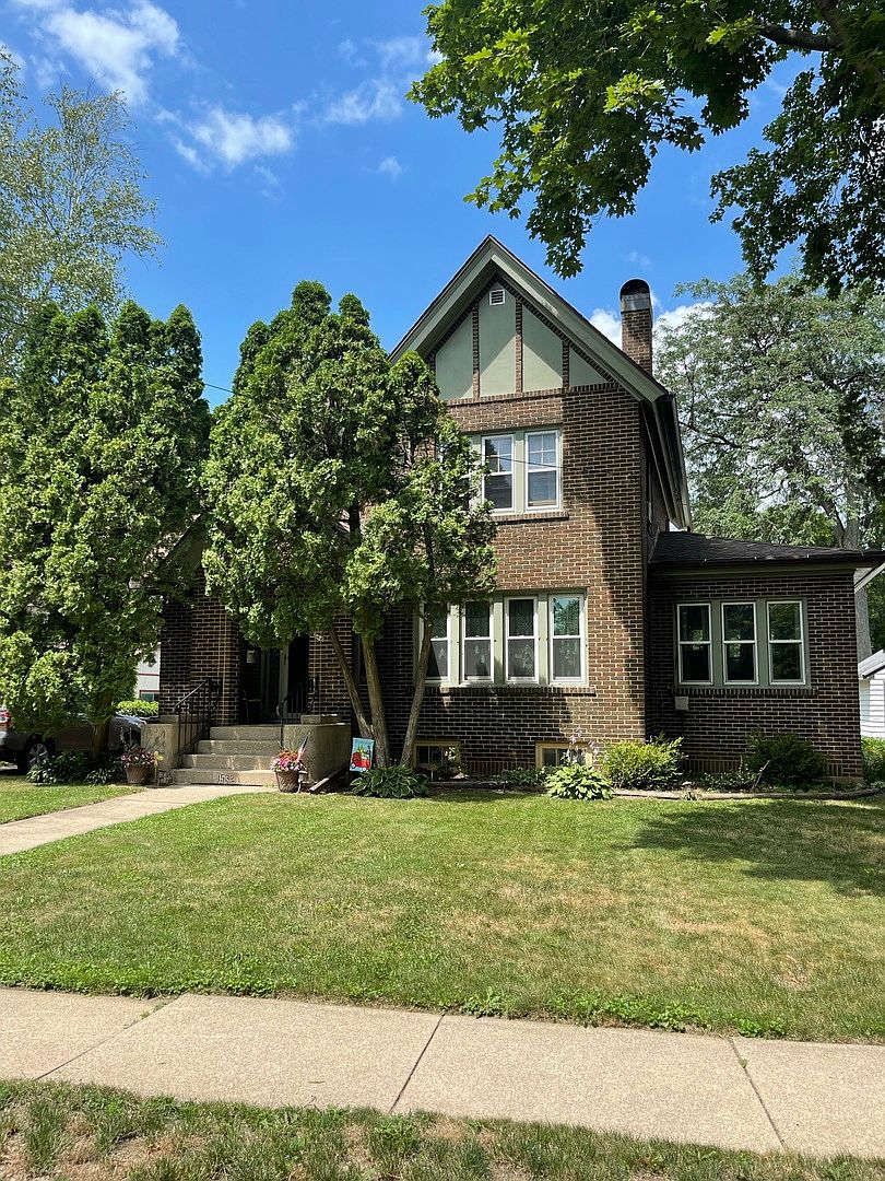 1532 W Lincoln Blvd, Freeport, IL 61032 Zillow