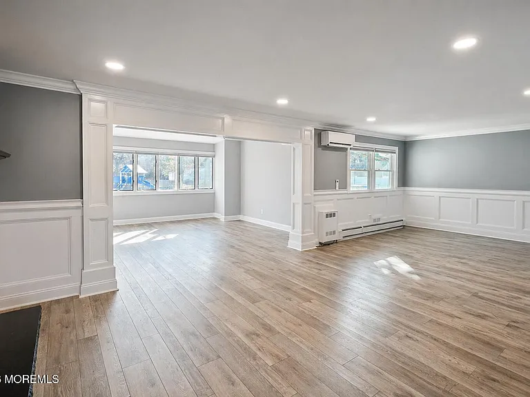 437 Adamston Rd — Photo 13
