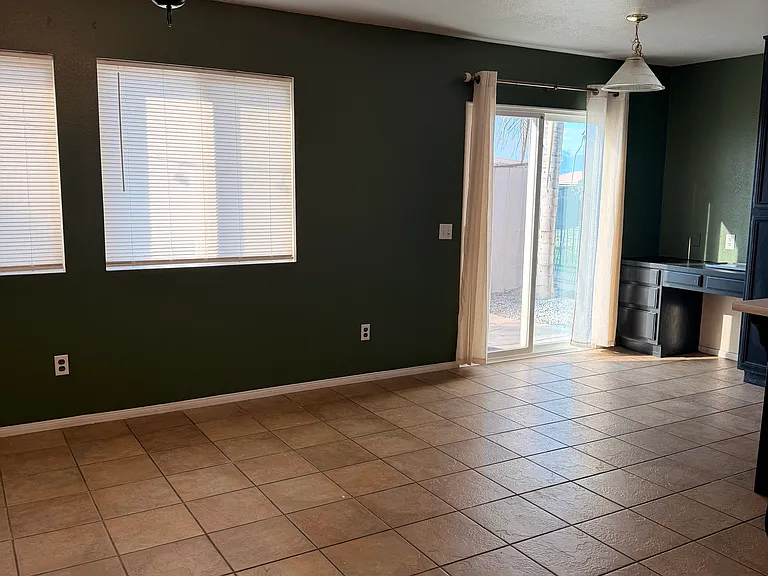 15309 La Palma Way — Photo 7