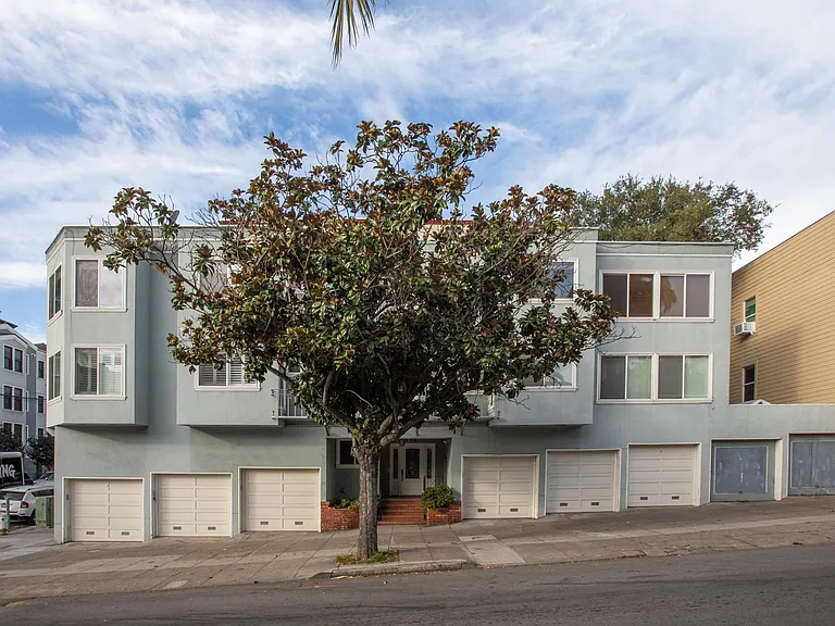 198 Dolores St #4 — Photo 6