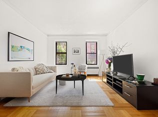 71 Ocean Pkwy APT 2J, Brooklyn, NY 11218