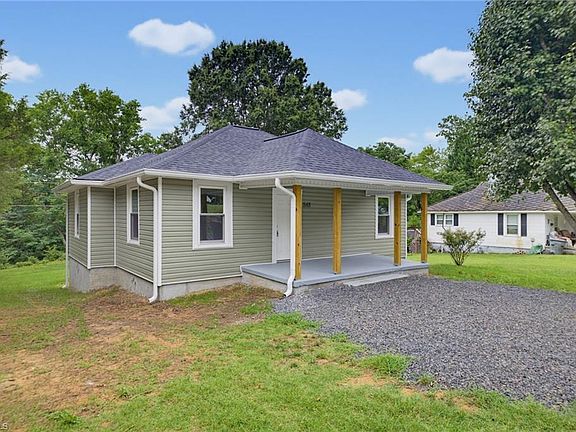 2nd image of 848 Clarkway Ave