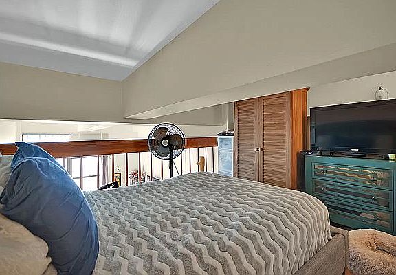 5th image of 350 E 62nd St APT 2J