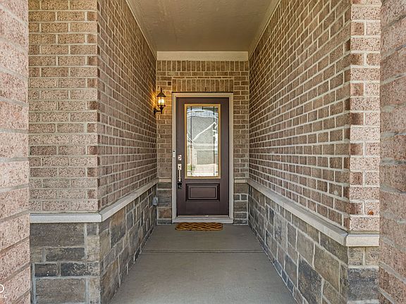 5th image of 3431 Sunnyvale Dr