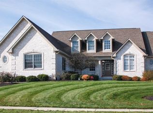 13352 Kickapoo Trl, Carmel, IN 46033