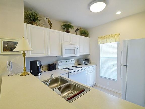 5th image of 19335 Water Oak Dr #G