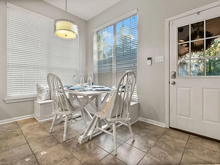 186 W Amberglow Cir — Photo 11