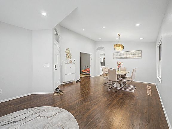 5th image of 6406 W Escuda Rd