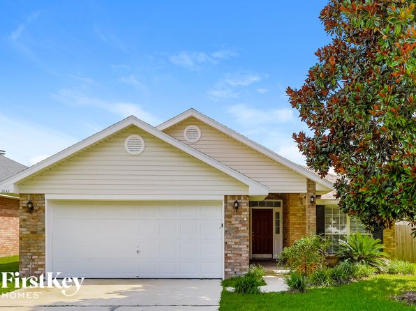 2632 Creekfront Dr