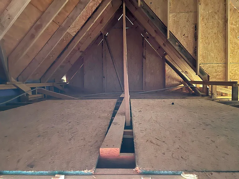 527 Cloverdale Dr — Photo 26