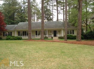1126 Pine Valley Rd, Griffin, GA 30224
