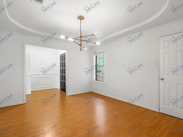 3524 Kelvin Ave — Photo 3