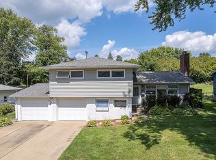 1314 Hollywood Blvd, Iowa City, IA 52240