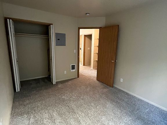 3rd image of 3658 SE 32nd Ave #3654