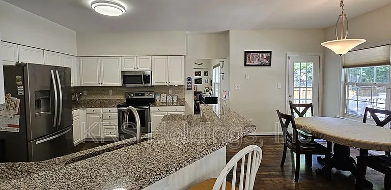 125 Crosspointe Ct — Photo 16