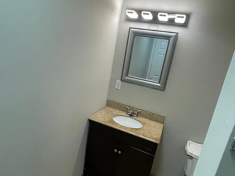 316 Georgetown Dr — Photo 15