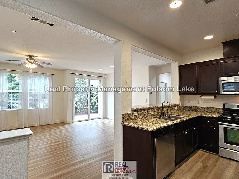 105 Cezanne Ln — Photo 22