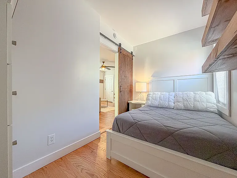 20 Tate St #1 — Photo 39