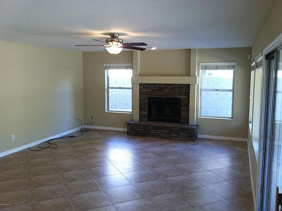 5th image of 15443 S 31st Pl