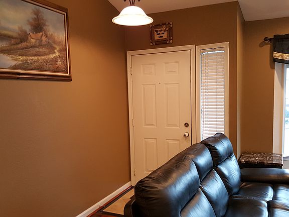 4th image of 7225 Regard Way