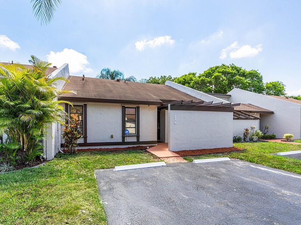 1st image of 1681 NW 98th Avenue #3
