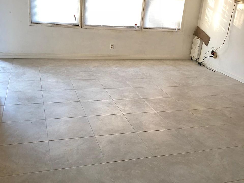 2nd image of 1230 W 11th St APT B