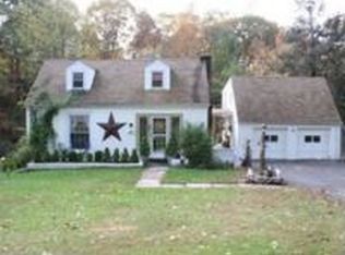 30 Booth Rd, Enfield, CT 06082