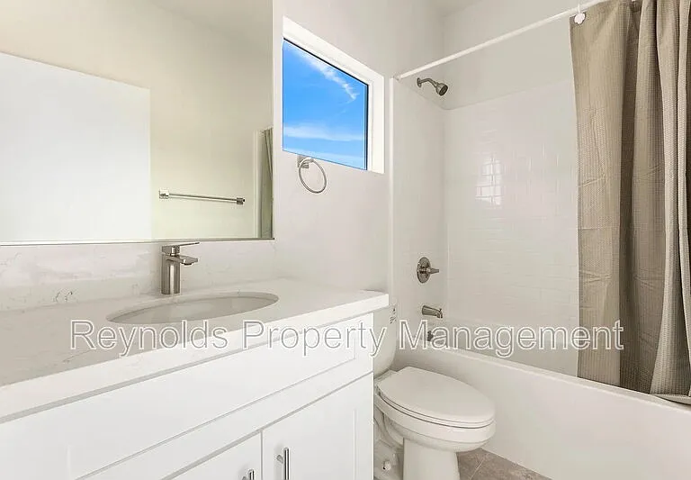 22332 Bonita Ct — Photo 7